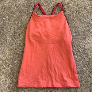 Lululemon top